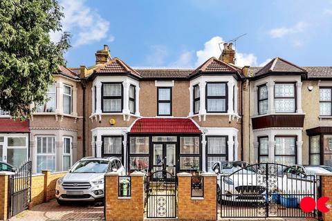4 bedroom terraced house for sale - Norfolk Road, Seven Kings IG3