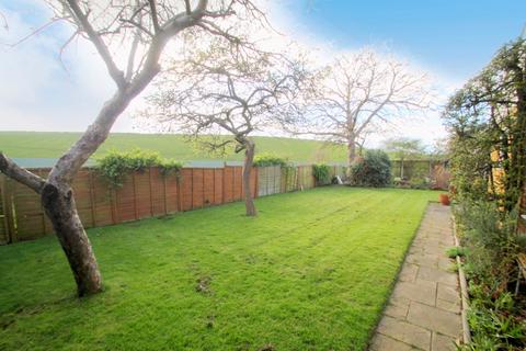 4 bedroom semi-detached house for sale, Jordans Close, Stanwell, Staines-upon-Thames, TW19
