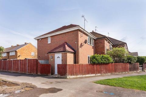 77a Spencer Road, Slough, SL3 8RR
