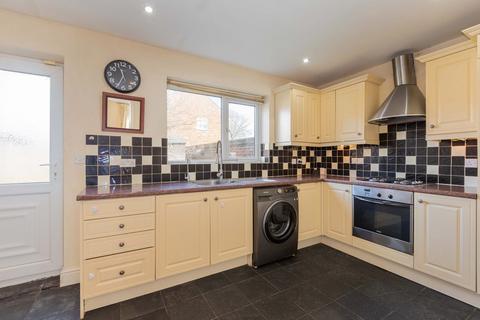 77a Spencer Road, Slough, SL3 8RR