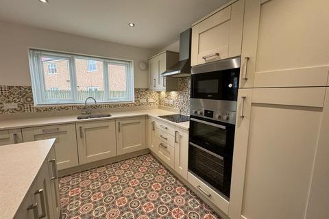 9 Heyrose, Sunderland, SR3 2FG