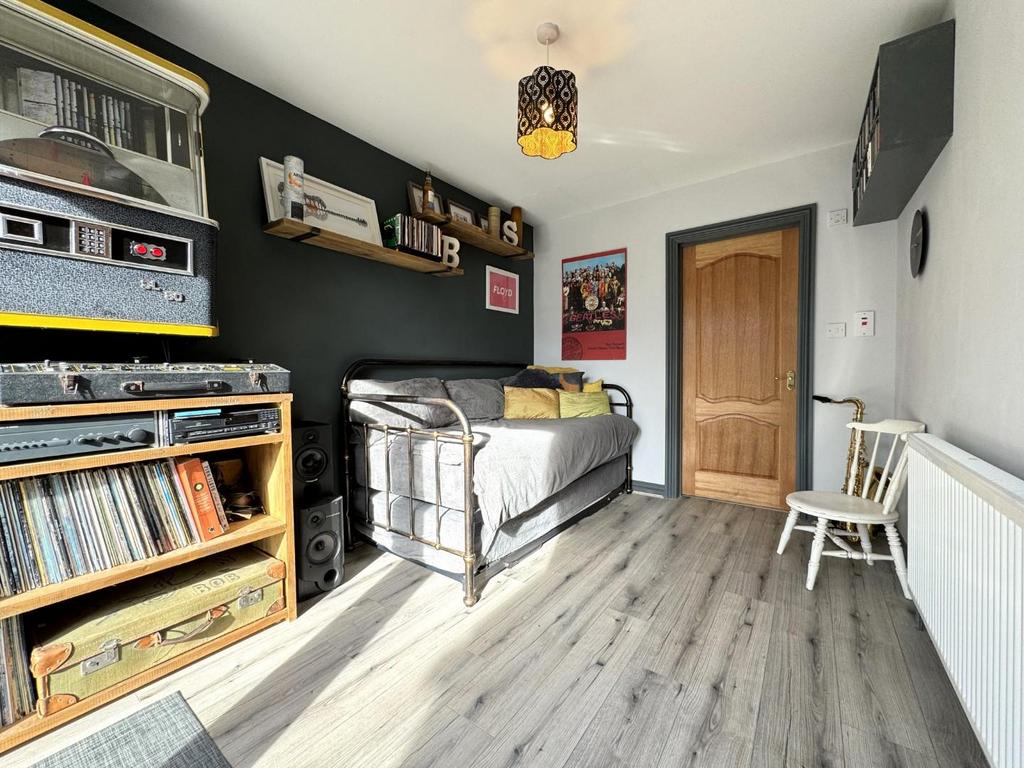 Ground floor bedroom