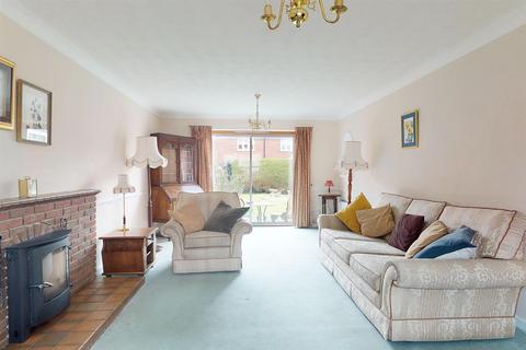 3 bedroom detached house for sale - Queen Street, Coggeshall, Colchester