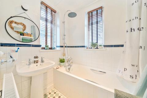 266 Tudor Drive, Kingston Upon Thames, KT2 5QL