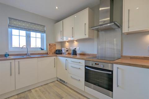12 Cornfield Close, Welland, Malvern, WR13 6RS