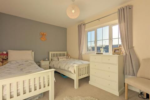 12 Cornfield Close, Welland, Malvern, WR13 6RS