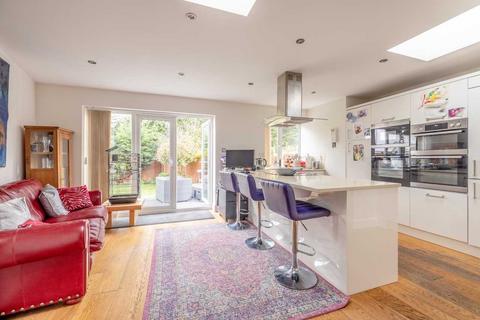 123 The Myrke, Datchet, Slough, SL3 9AD