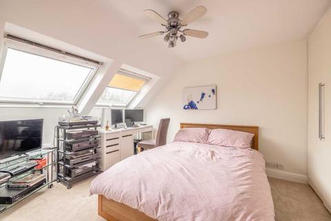 123 The Myrke, Datchet, Slough, SL3 9AD