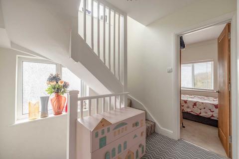 123 The Myrke, Datchet, Slough, SL3 9AD