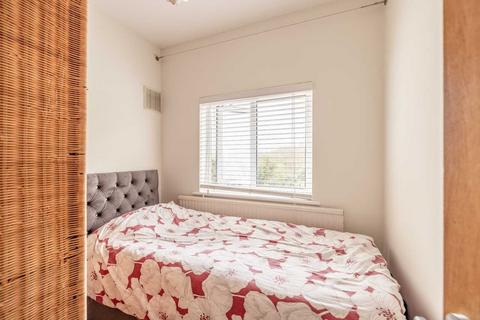123 The Myrke, Datchet, Slough, SL3 9AD