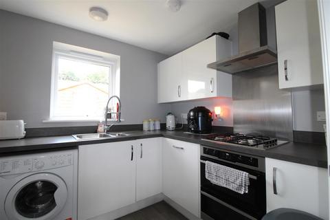 3 bedroom terraced house for sale - Haddon Close, Sittingbourne