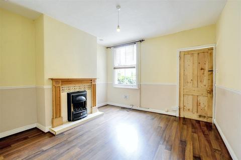 2 bedroom house for sale, Bramcote Road, Beeston, Nottingham