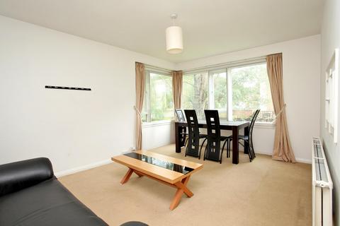 2 bedroom flat for sale, Samels Court, Hammersmith W6