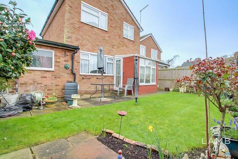3 bedroom detached house for sale, Knox Road, Clacton-On-Sea CO15