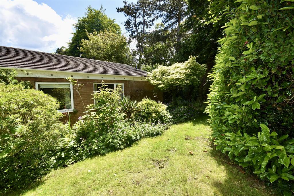 Chestnut Hill, Linslade, LU7 2TR 3 bed detached house for sale £475,000
