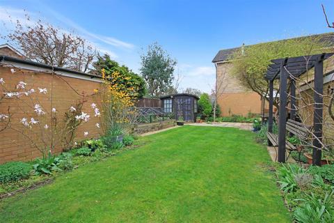 4 bedroom detached house for sale, Peverel Close, Higham Ferrers NN10