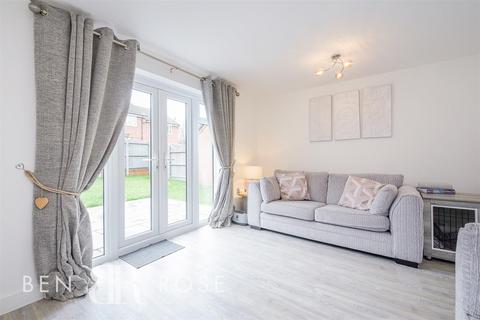 3 bedroom semi-detached house for sale, Booth Avenue, Chorley