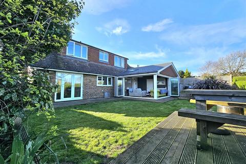 6 bedroom detached house for sale, Chyngton Lane North, Seaford BN25