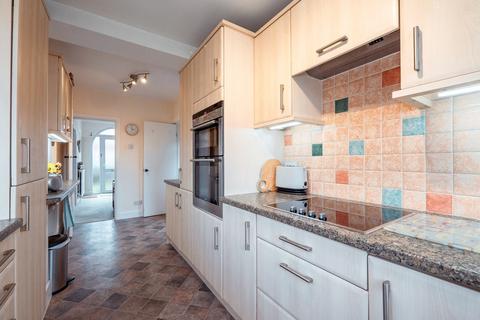 3 bedroom semi-detached house for sale - Abingdon Road, Davyhulme, Manchester, M41