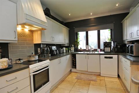 4 bedroom detached house for sale, Chertsey Lane, Staines-Upon-Thames TW18