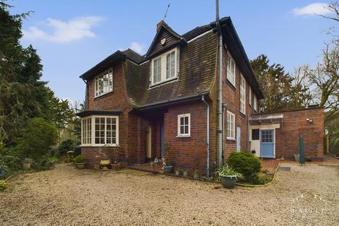 4 bedroom detached house for sale, Hill Street, Hinckley