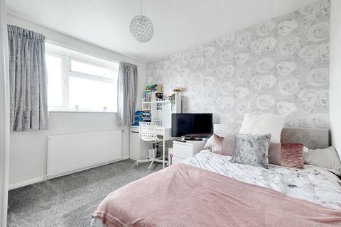 68 Lime Walk, Chelmsford, CM2 9NQ