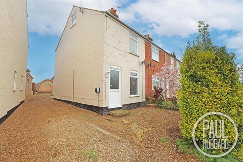 3 bedroom end of terrace house for sale, 62 The Street, Beccles NR34