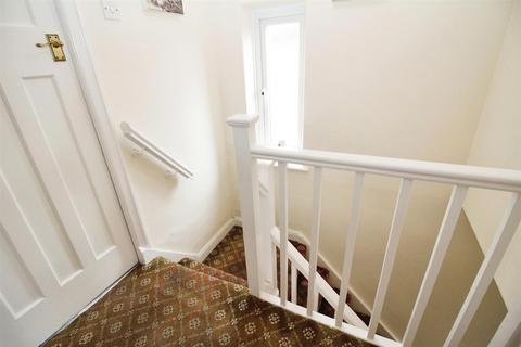 6 Plumpton Mead, Bradford, BD2 1NF