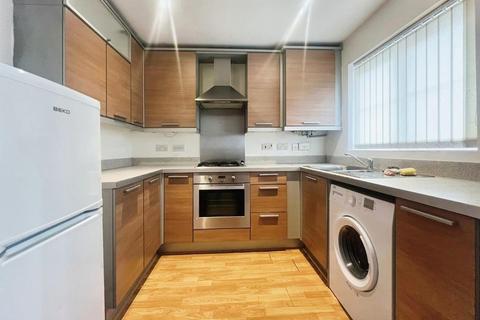 2 bedroom apartment for sale, Brentwood Grove, Leigh