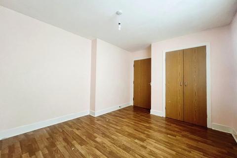 2 bedroom apartment for sale - Brentwood Grove, Leigh