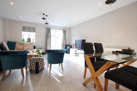 3 bedroom terraced house to rent - Potager Place, Croydon, CR0