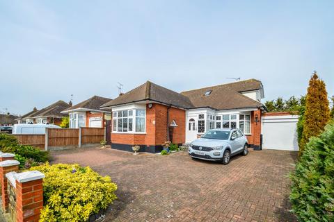 4 bedroom detached house for sale, Steyning Avenue, Southend-On-Sea SS2