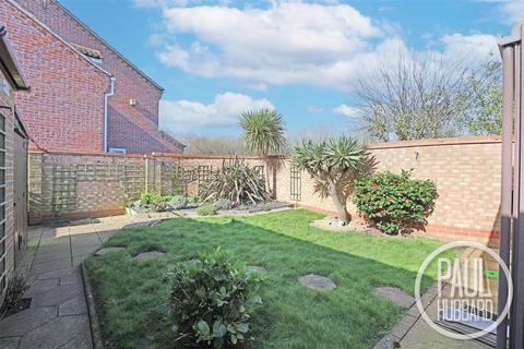 3 bedroom detached house for sale, Woodchurch Avenue, Carlton Colville, NR33