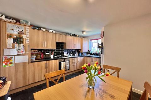 20 Cypress Road, Kendray, Barnsley, S70 3NB