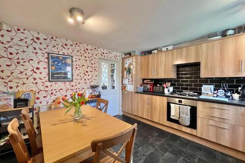 20 Cypress Road, Kendray, Barnsley, S70 3NB