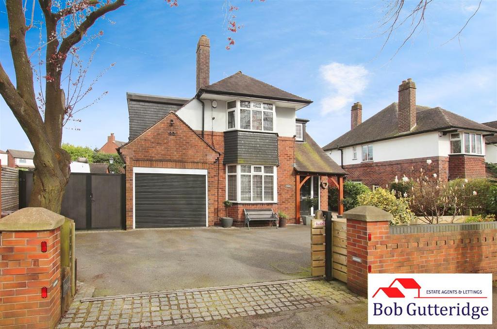 Hassam Parade, Wolstanton, Newcastle 4 bed detached house £450,000
