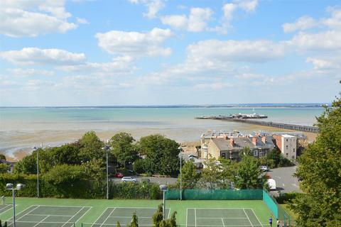 2 bedroom apartment for sale, CENTRAL RYDE