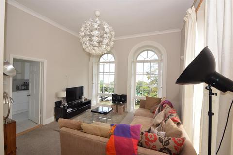 2 bedroom apartment for sale, CENTRAL RYDE