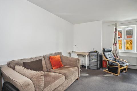 1 bedroom flat for sale, Coxhill Way, Aylesbury HP21