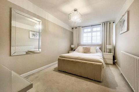 1 Aire Close, Chapeltown, Sheffield, S35 2EP