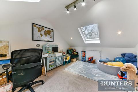 71 Reynard Way, Brentford, TW8 9GF