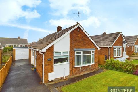 2 bedroom detached bungalow for sale, Sea View Crescent, Scarborough