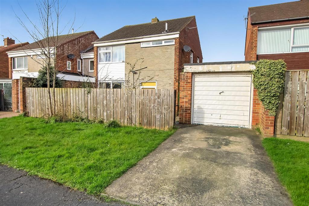 Wycliffe Close, Newton Aycliffe 3 bed detached house for sale £145,000