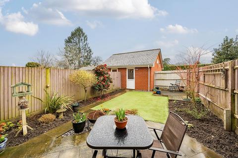 3 bedroom semi-detached house for sale - New Road, Colden Common, Winchester