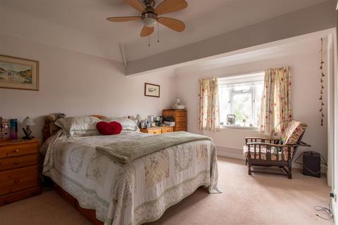 50 Mill Lane, Earley, Reading, RG6 7JE