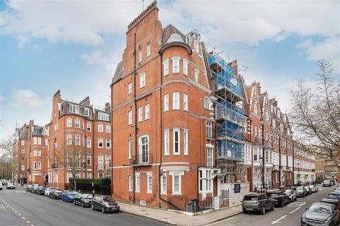 2 bedroom apartment for sale, Sloane Court East, Chelsea, SW3