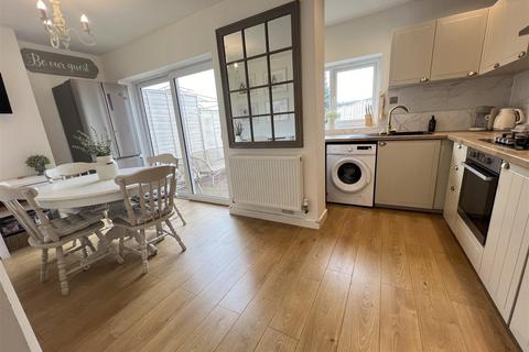 223 Beacon Road, Great Barr, Birmingham, B43 7DB