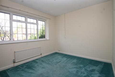 23 Daws Lea, High Wycombe, HP11 1QG