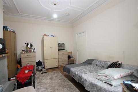 3 bedroom terraced house for sale, Maryland Road, Wood Green