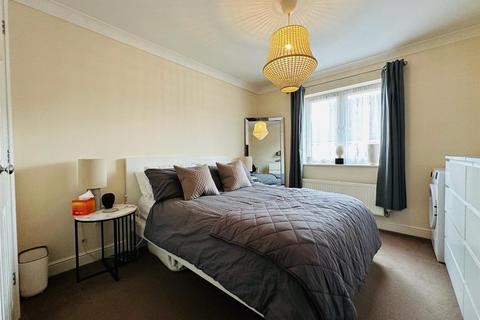 1 bedroom flat for sale, Massey Road, Tiverton EX16